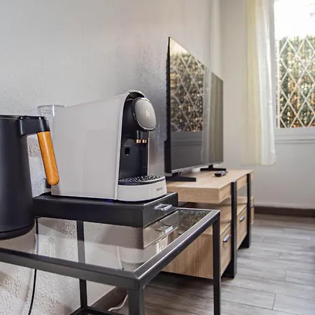 2p Proche Des Plages, Céladon Appartement *